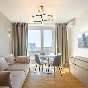 Petrovdom Apartments 220-126-226 In Rc Hofman House, 34 Zolotoustivska Street Апартаменты